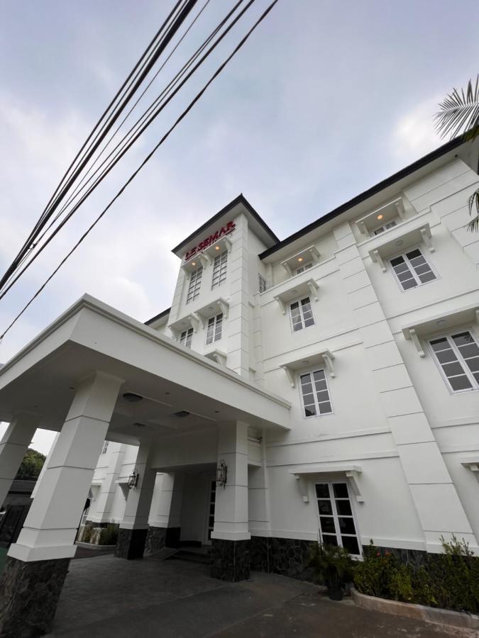 Le Semar Hotel Karawaci Dahung Exteriér fotografie